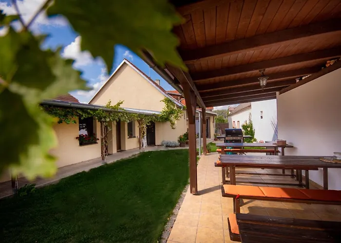 Marhulka 3* Dolni Vestonice